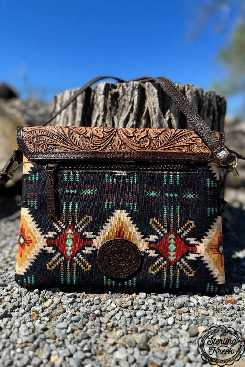 Horseshoe Bay Crossbody Leather bag