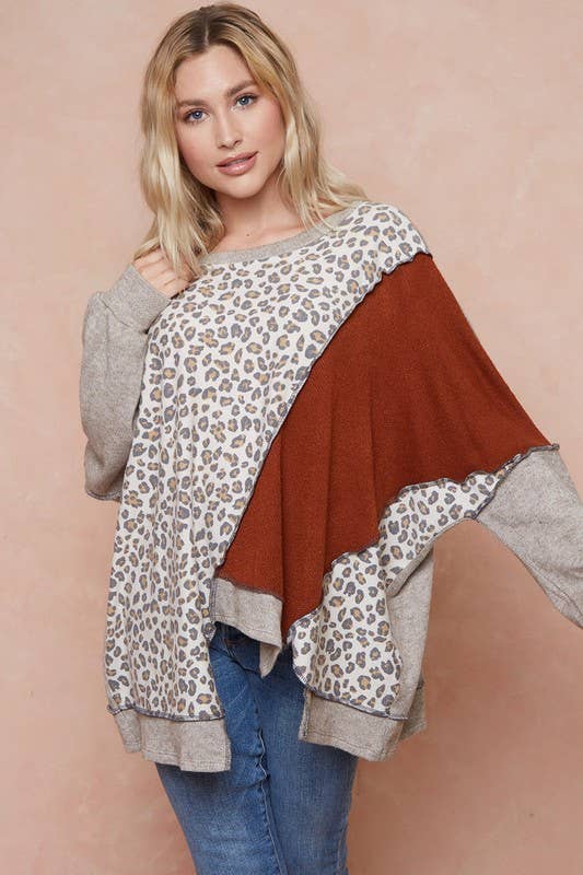 Red and Leopard Colorblock Sweater in Red Size 1XL to 3XL