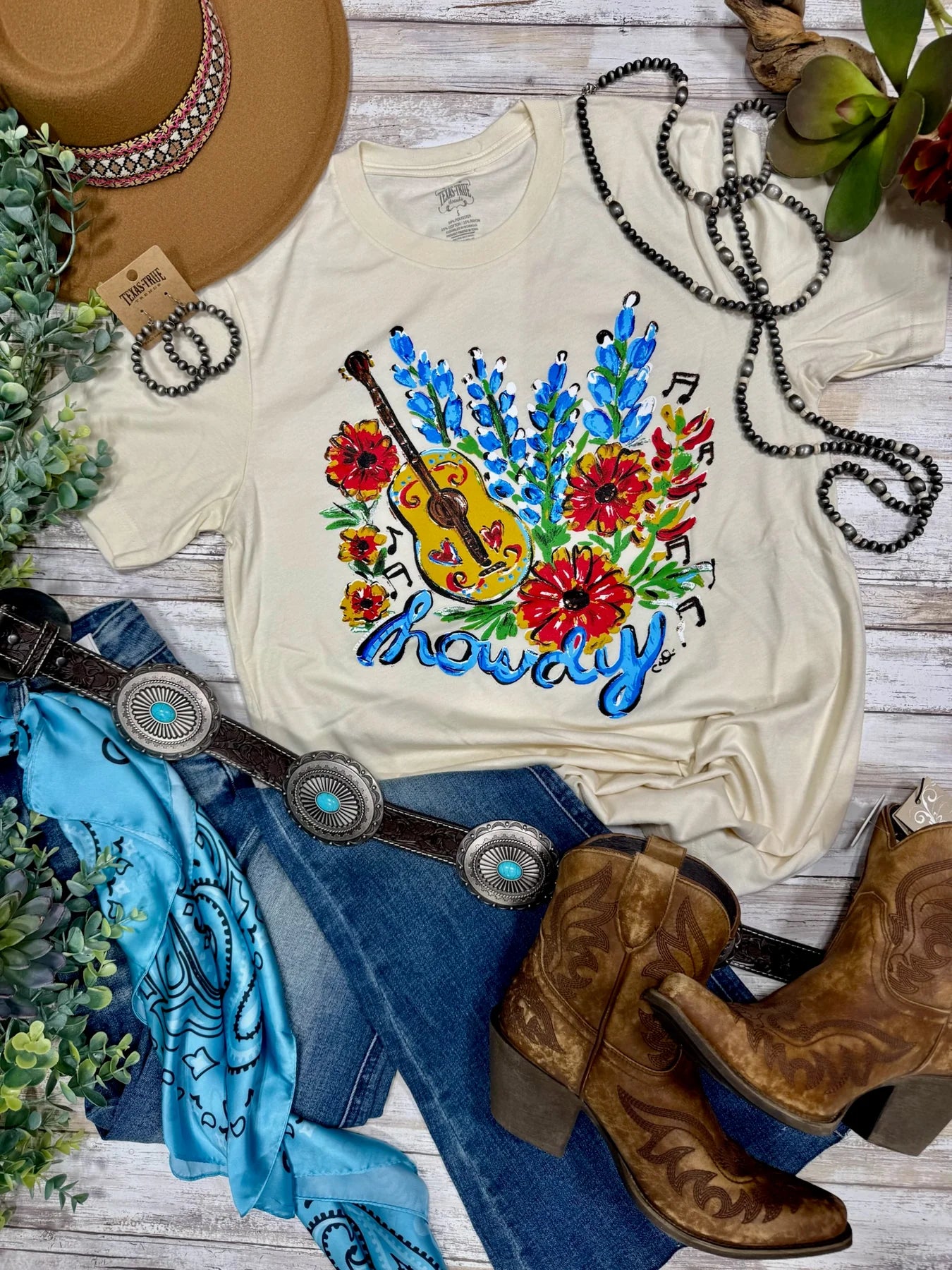 Bluebonnet Howdy T-Shirt Size Small to 3XL