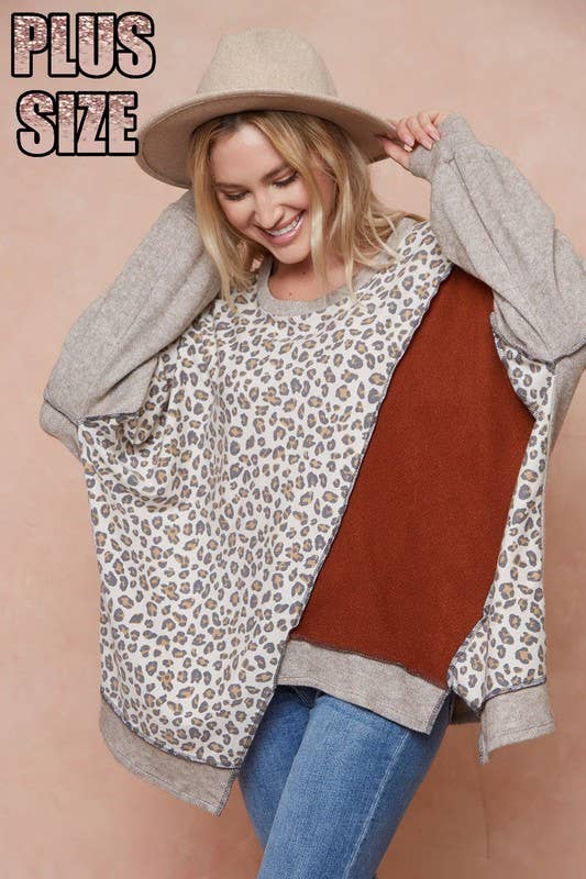 Red and Leopard Colorblock Sweater in Red Size 1XL to 3XL