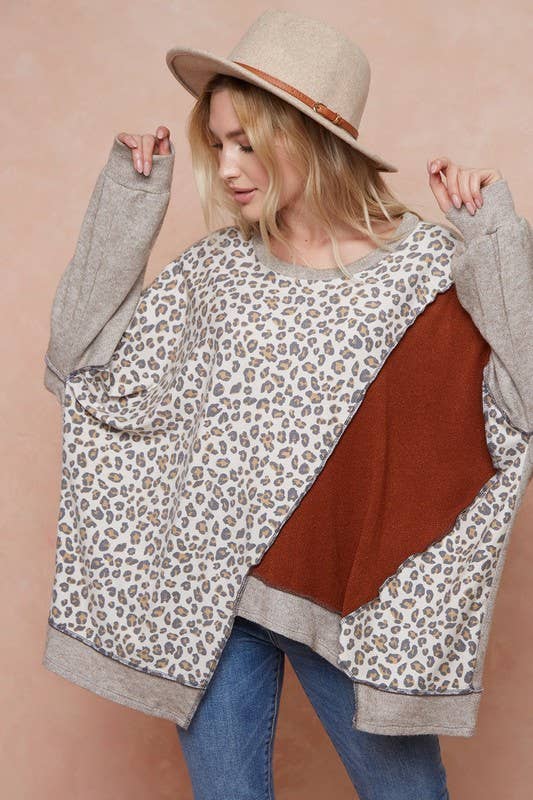 Red and Leopard Colorblock Sweater in Red Size 1XL to 3XL