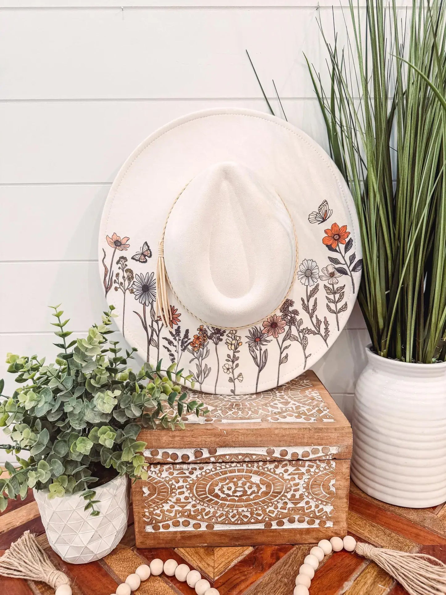 Floral Print Hat: Ivory